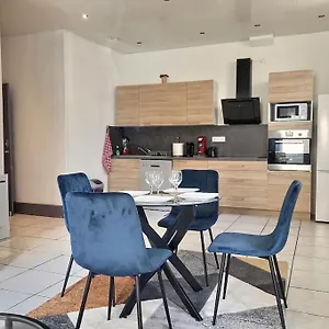 Elegant Et Confortable Cote Gare Appartement